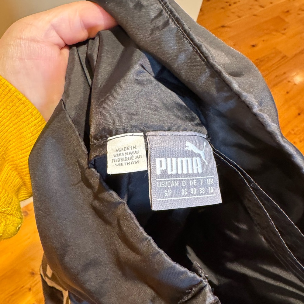PUMA Windbreaker - Picture 4 of 4